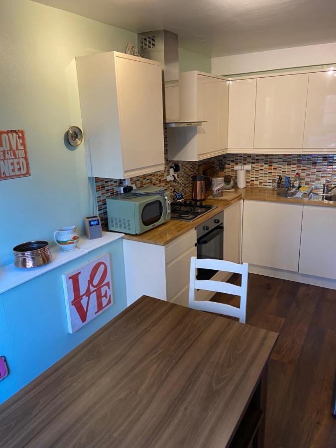 Great Rooms In An Uber Cool Flat! London Bridge Buitenkant foto