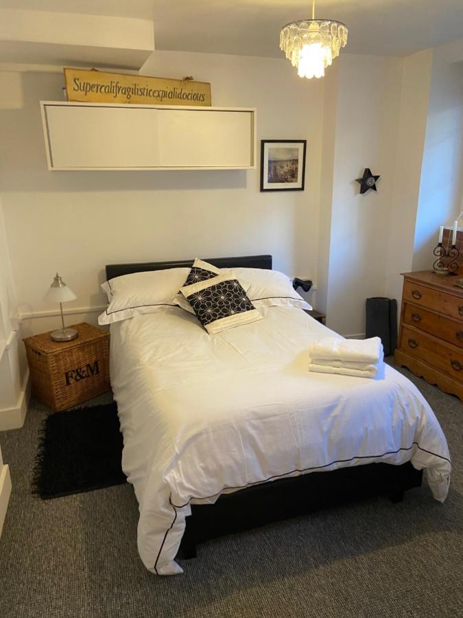 Great Rooms In An Uber Cool Flat! London Bridge Buitenkant foto